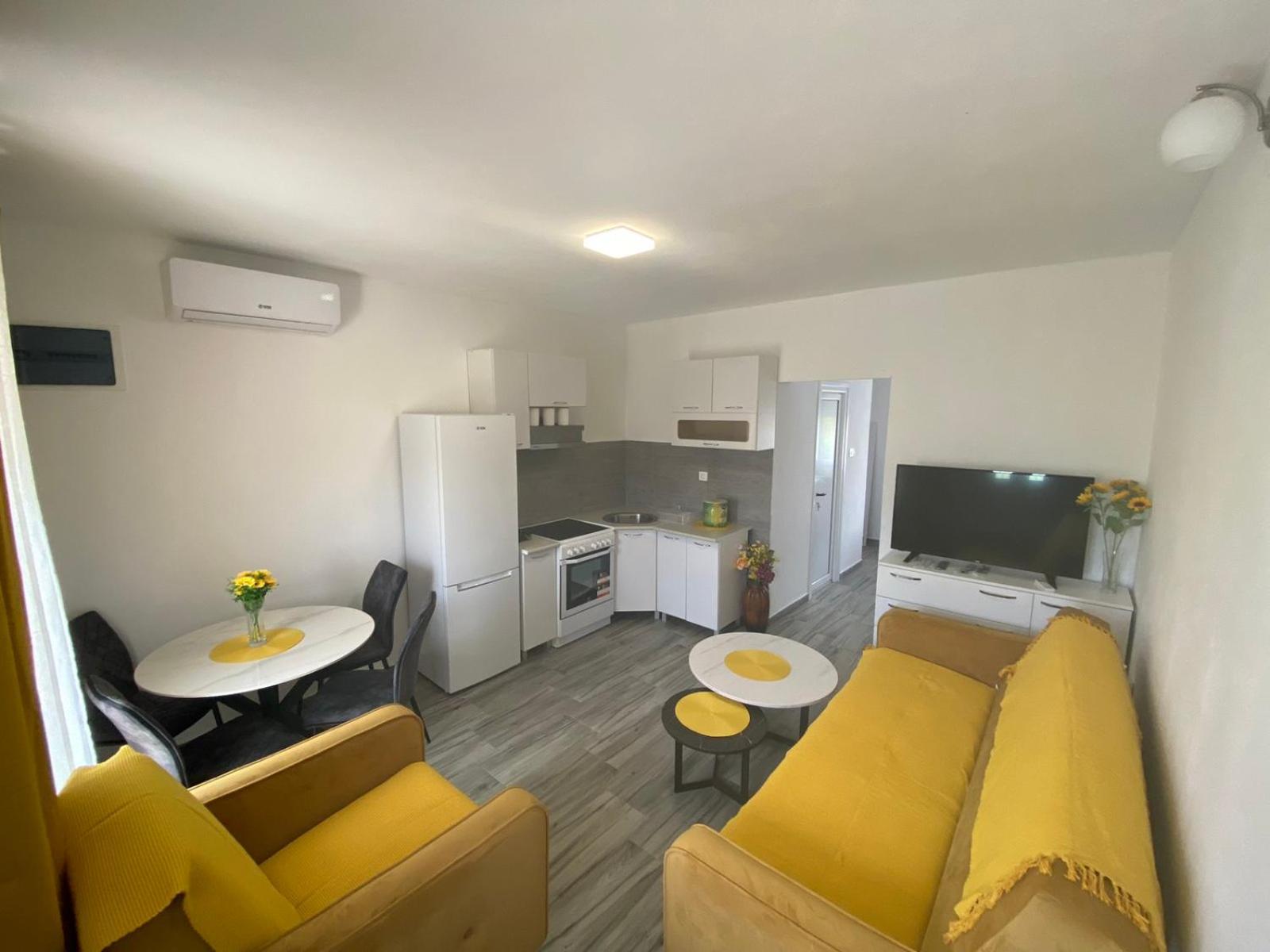 Olga Apartment Kotor Exteriör bild